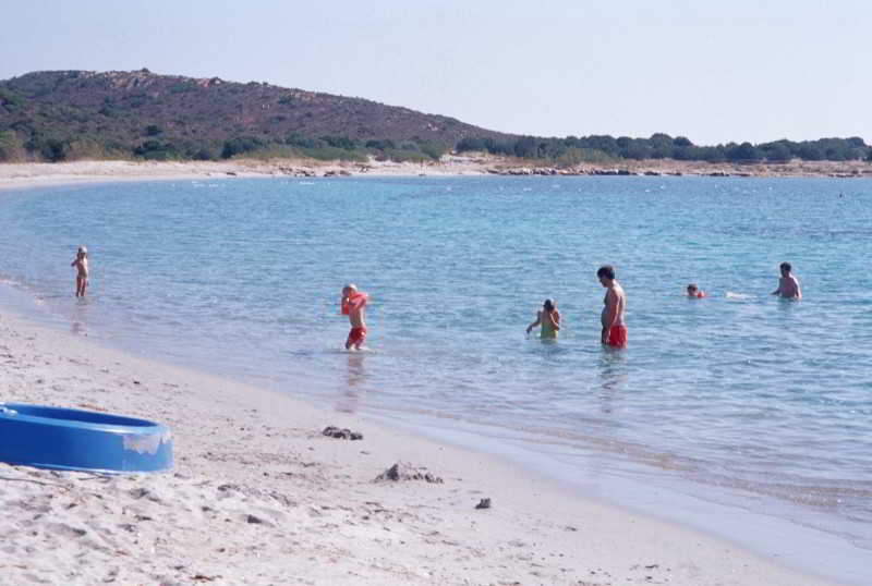 Residence Baia Salinedda Capo Coda Cavallo Buitenkant foto